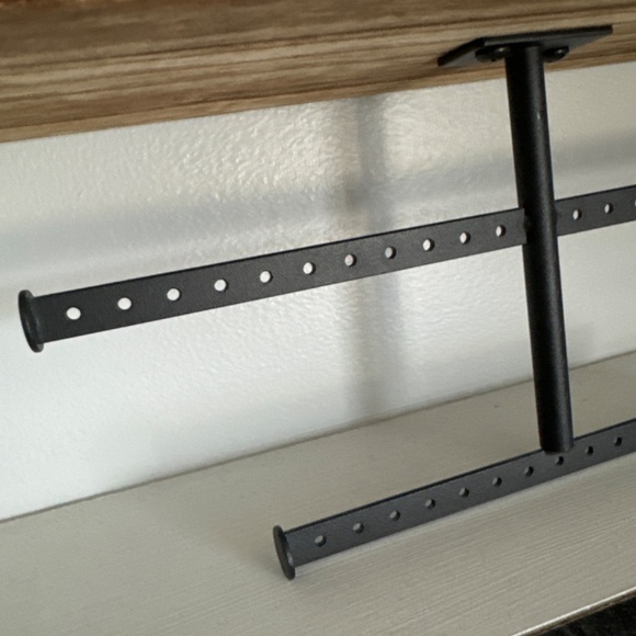 Jewelry hanger for wall - Picture 2 of 6